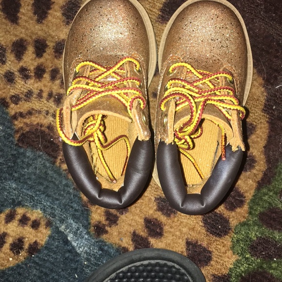 Glitterized Timberland Boots - Picture 5 of 5